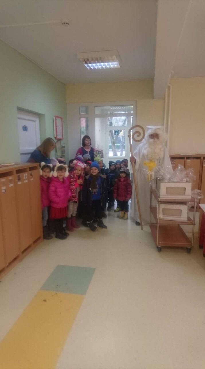 Sv. Nikola darivao djecu Djecjeg vrtica Velika Gorica