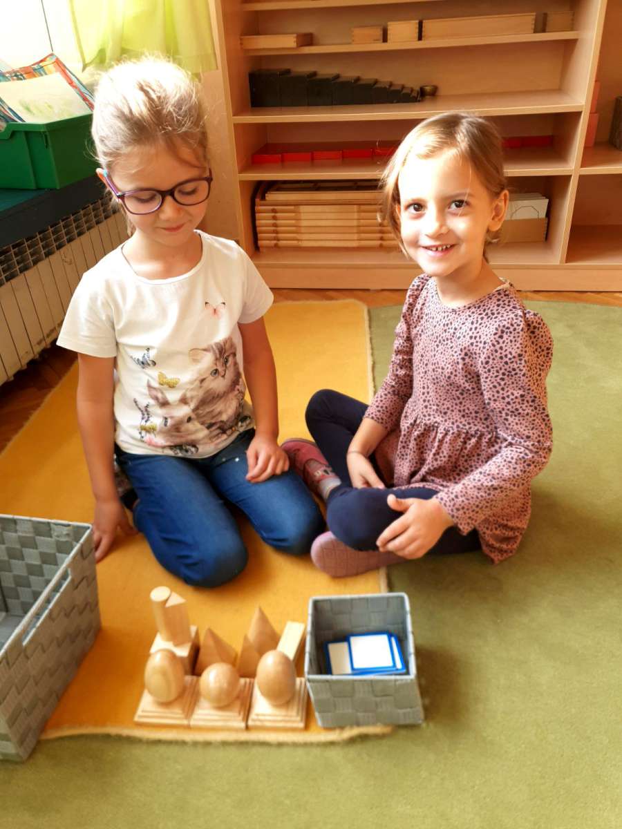 Alternativni program prema koncepciji Marie Montessori