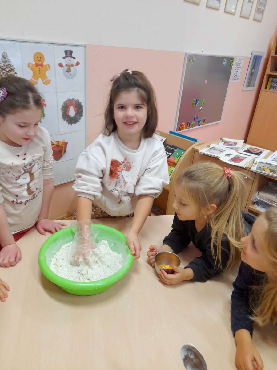 MEĐUGENERACIJSKA RADOST U DOMU ZA STARIJE „OAZA“