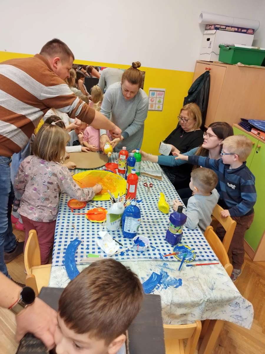 STARIJA SKUPINA PODRUČNOG OBJEKTA KURILOVEČKA 
NASTUPILA NA MALOM FAŠNIKU