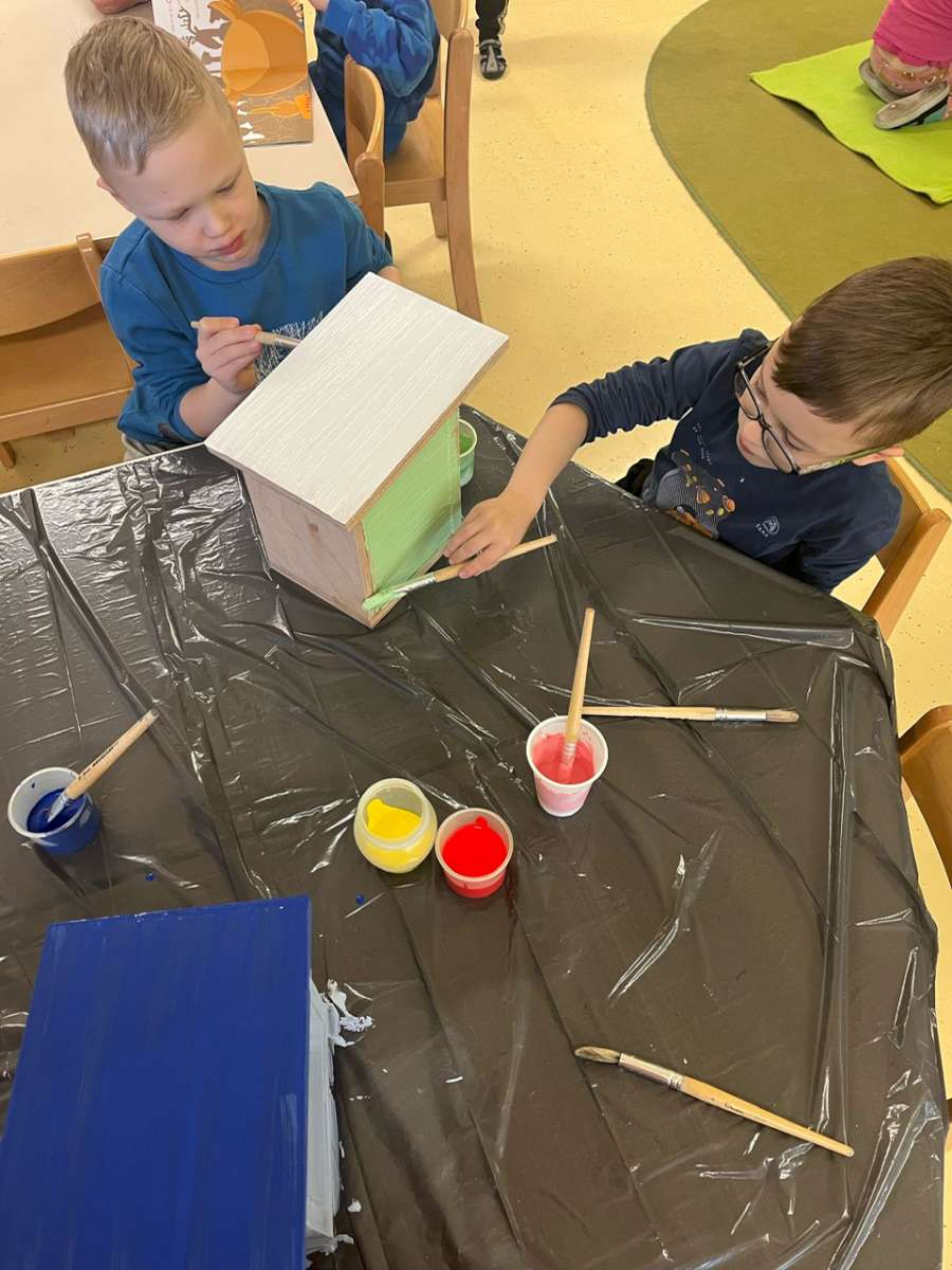 Montessori skupina Pucekovićeva - Dan očeva<br>
Radionica izrade kućica za ptice