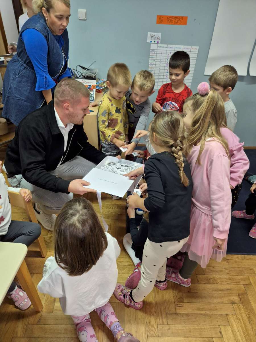 PROJEKTNI DAN U SKLOPU PROGRAMA MEĐUNARODNE EKOŠKOLE U PO KURILOVEČKA I PO MRACLIN