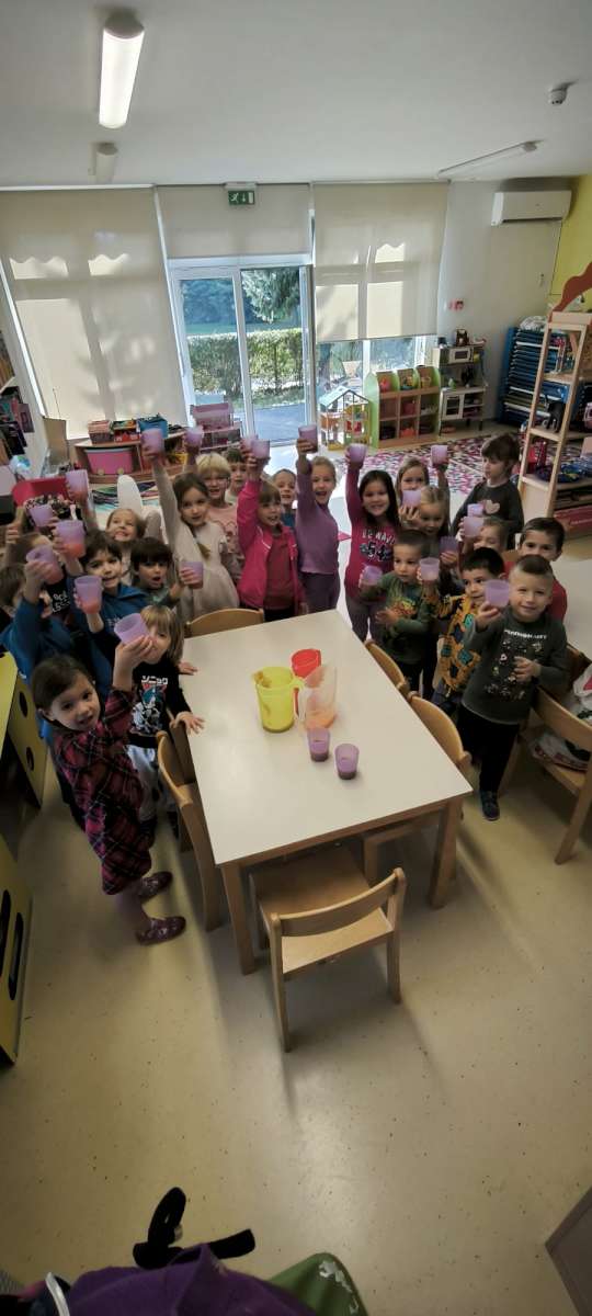 WORLD APPLE DAY U PUCEKOVIĆEVOJ – MIRISNA JESENSKA PRIČA